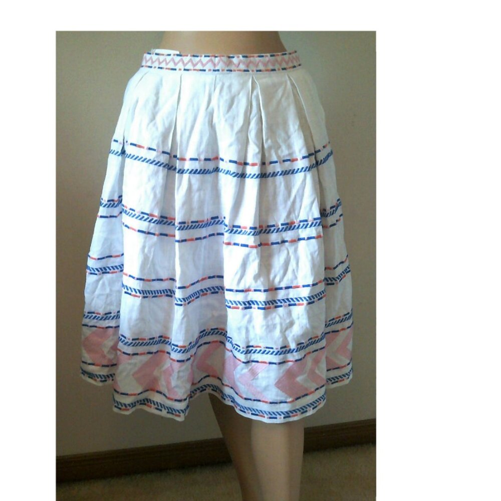 New Champagne & Strawberry Embroidered Linen Blend Skirt Women's Small